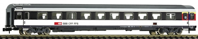 Passenger Car 1st class/service type EW IV<br /><a href='images/pictures/Fleischmann/Fleischmann-890205.jpg' target='_blank'>Full size image</a>